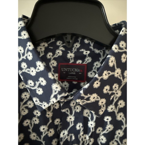 UNTUCKit Azal Short Sleeve Button Up Blue Floral Lightweight Men's L Reg Fit EUC - Picture 2 of 6